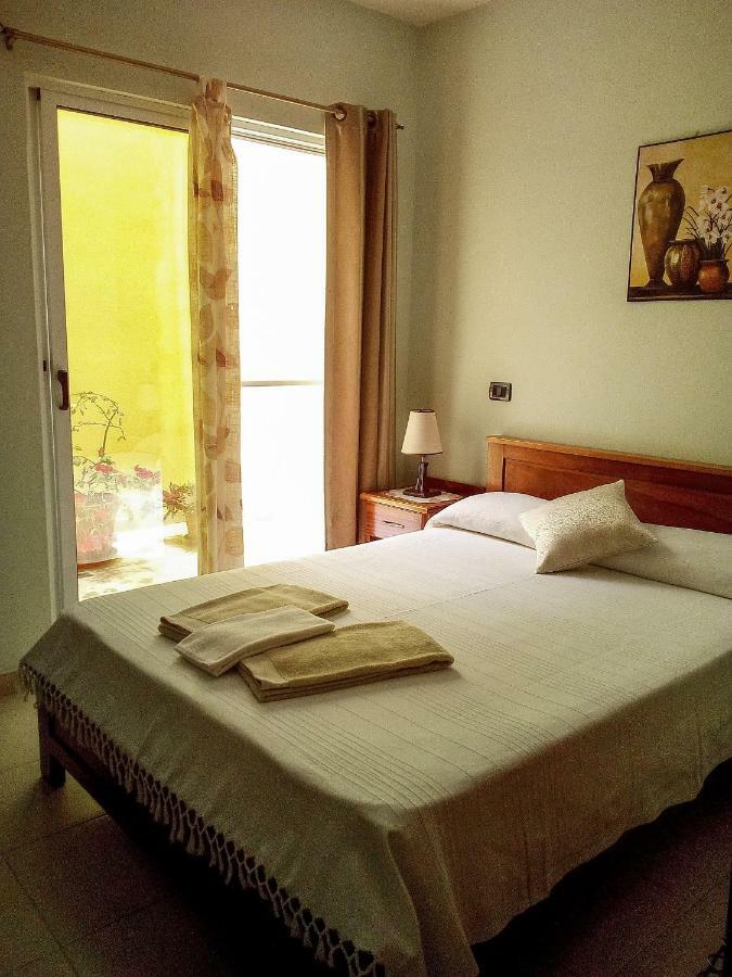 Residencial La Marea B&B Tarrafal Tarrafal  Extérieur photo